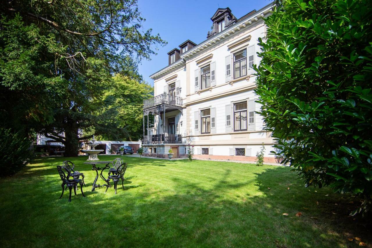 Villa Luttwitz Baden-Baden Exterior foto